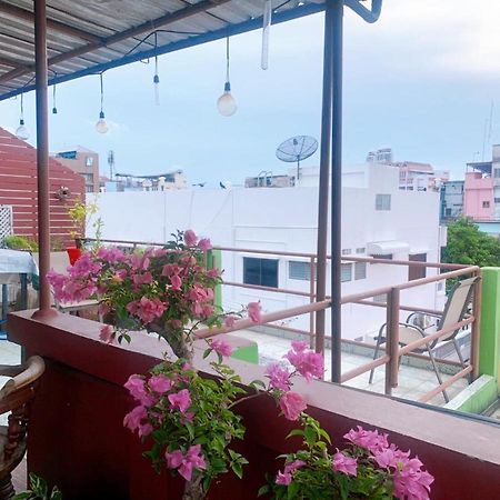בנגקוק Ying Hostel מראה חיצוני תמונה
